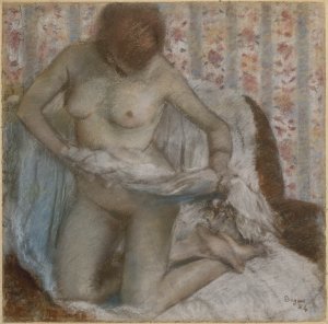 Photo de Woman Drying Herself