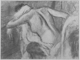 Après le bain, femme s'essuyant