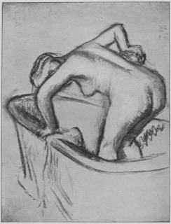 Femme s'épongeant le dos