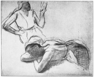 Femme se reposant et jeune fille assise