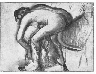 Après le bain, femme s'essuyant