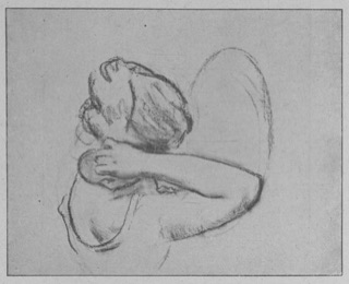Femme s'épongeant