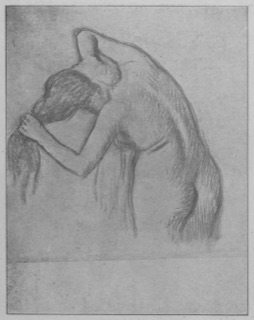 Après le bain, femme s'essuyant